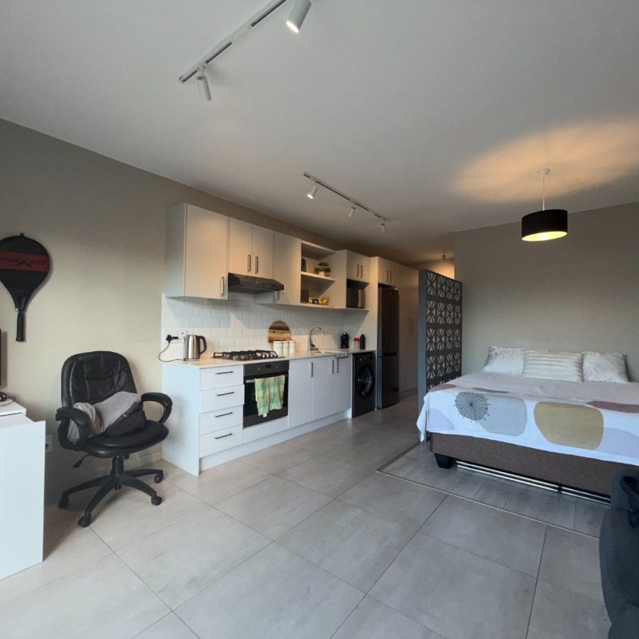 1 Bedroom Property for Sale in Table View Western Cape